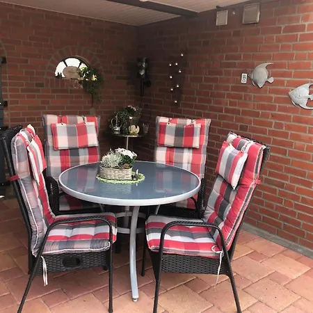 Tuechsen Apartment *